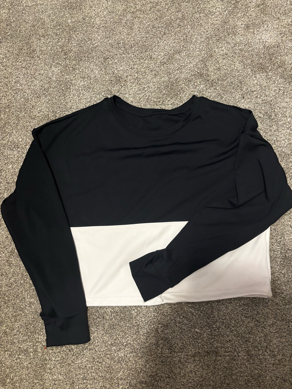 ZYIA Black and White Colorblock Cropped Sweatshirt